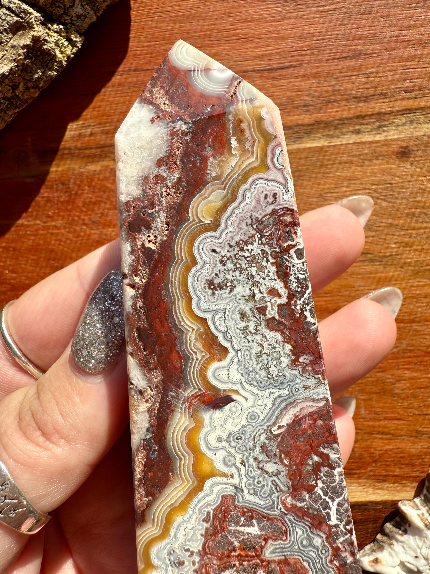 CRAZY LACE AGATE TOWER
