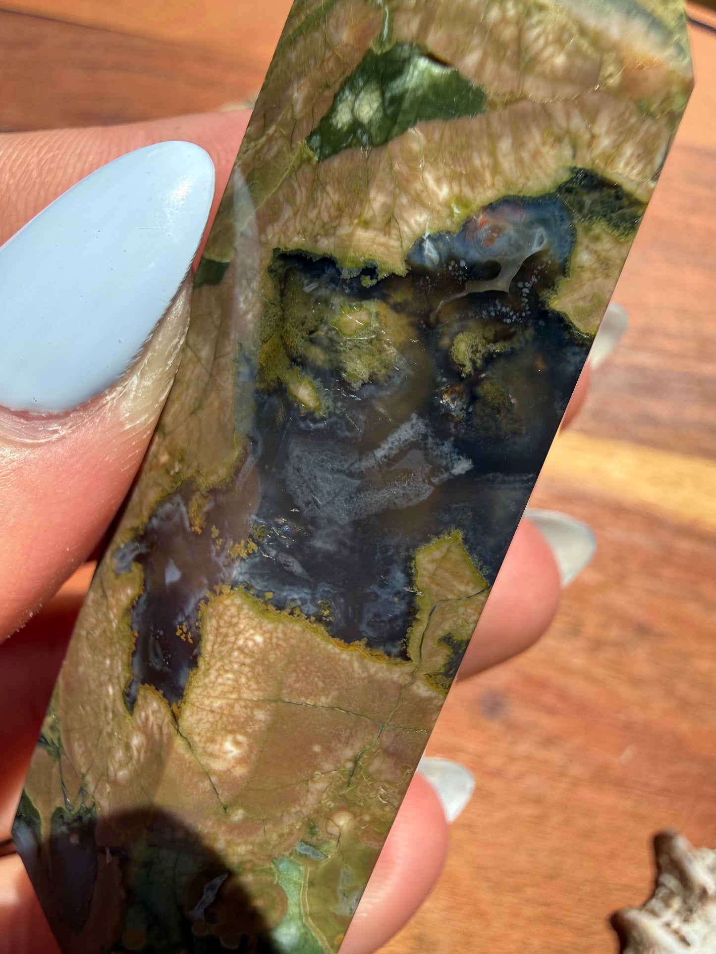 RAINFOREST JASPER TOWER