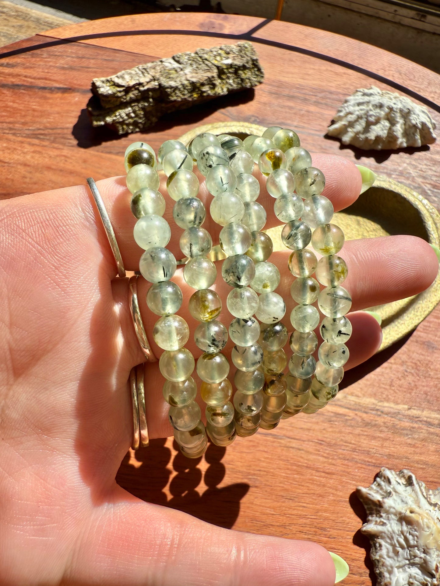 PREHNITE BRACELET 6MM