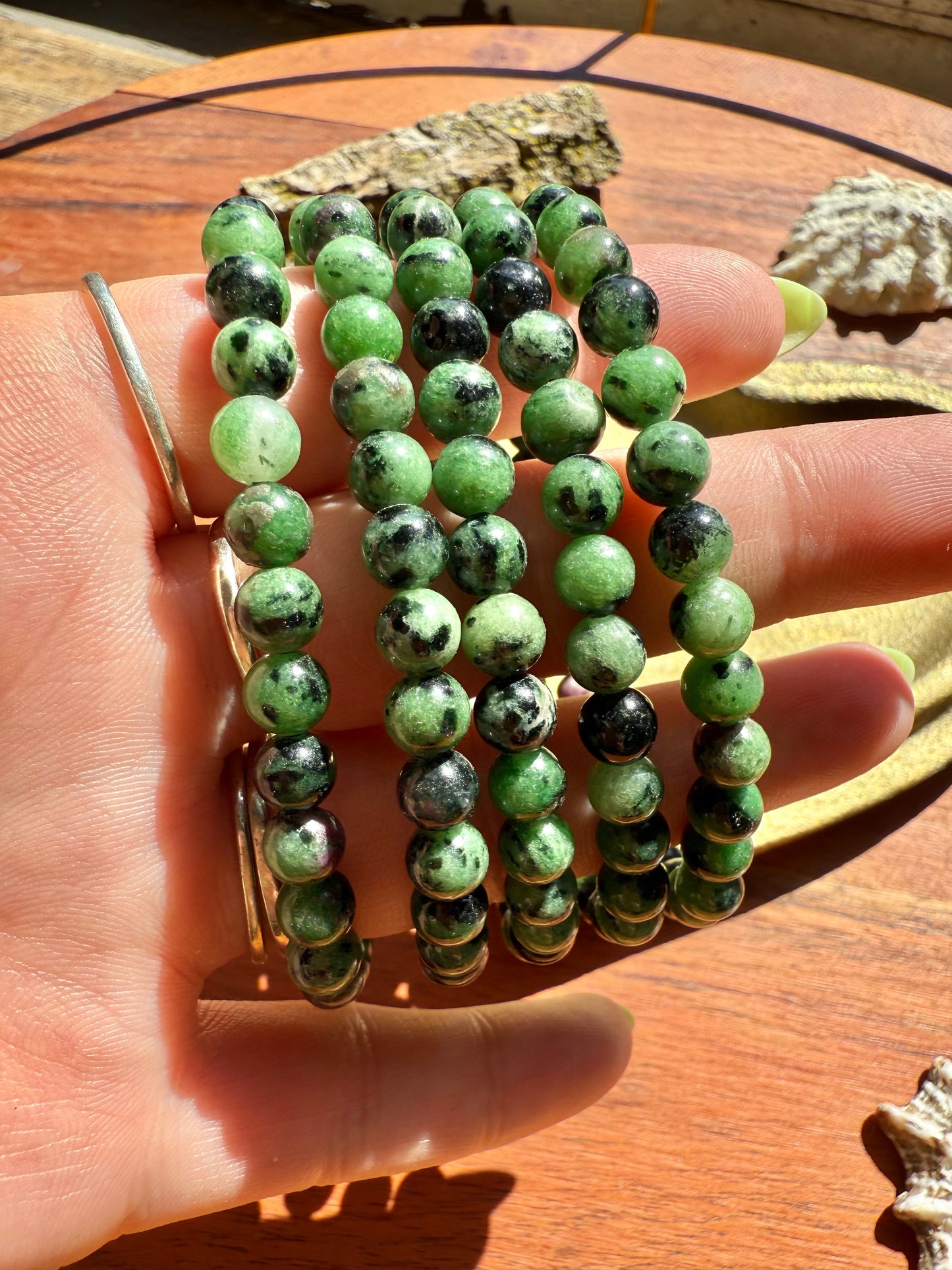 RUBY ZOISITE BRACELET 6MM