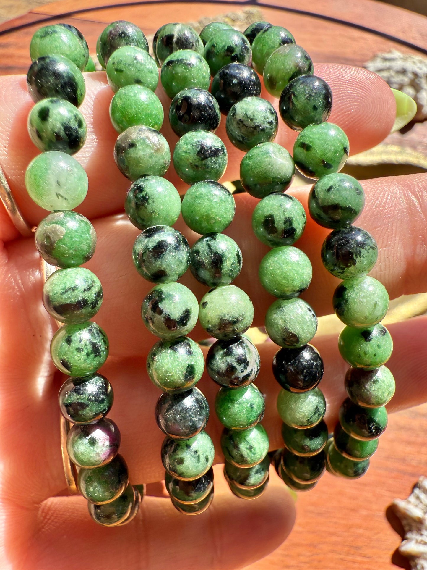 RUBY ZOISITE BRACELET 6MM