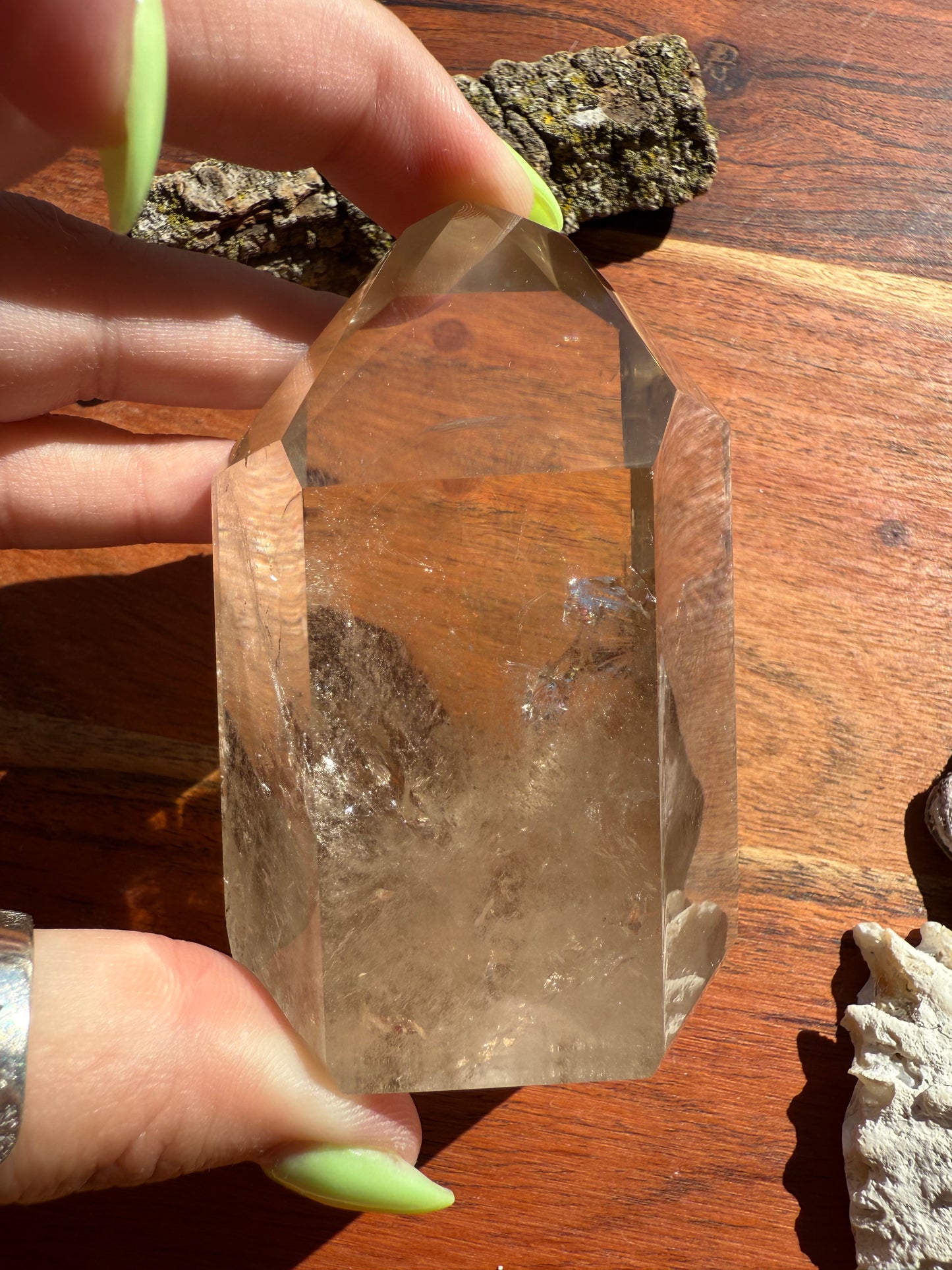 HIGH QUALITY SMOKY QUARTZ POINT FROM BRAZIL