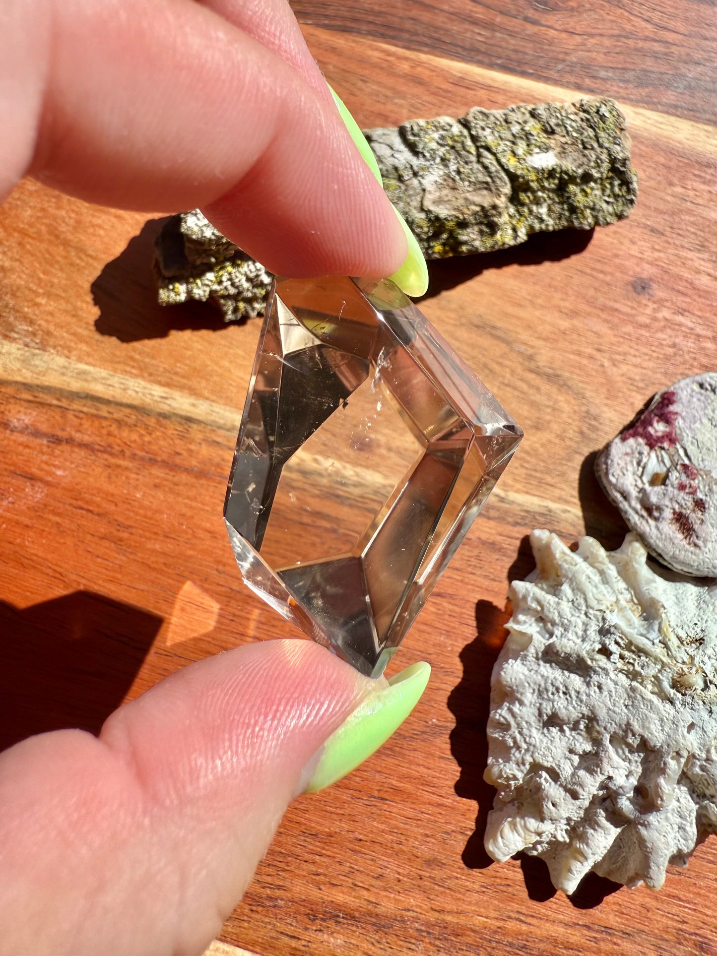 HIGH QUALITY SMOKY QUARTZ FREEFORM FROM BRAZIL
