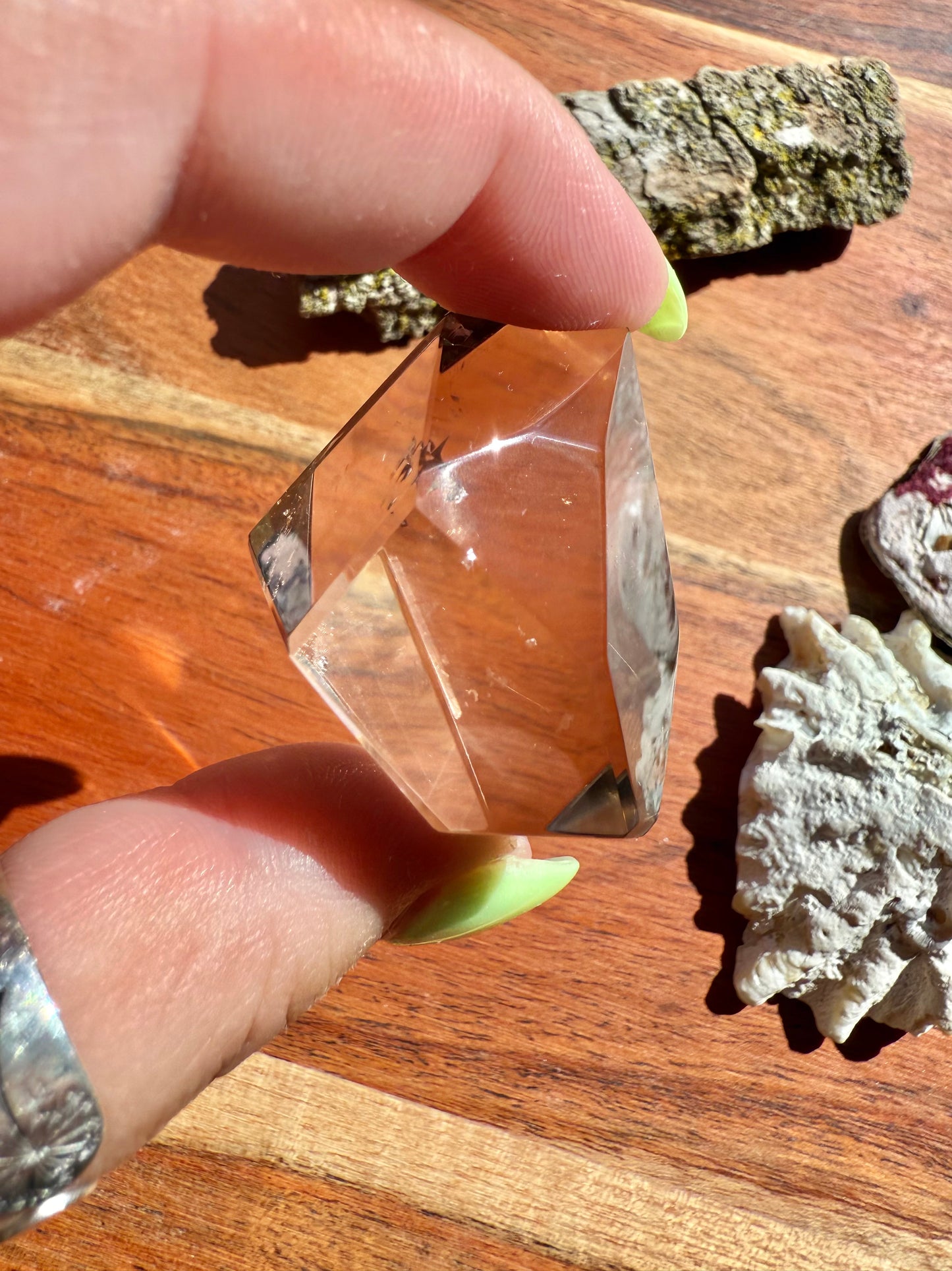 HIGH QUALITY SMOKY QUARTZ FREEFORM FROM BRAZIL