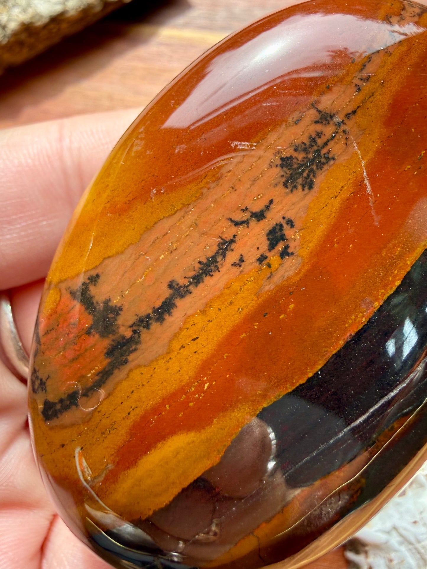 TIGER IRON PALM STONE