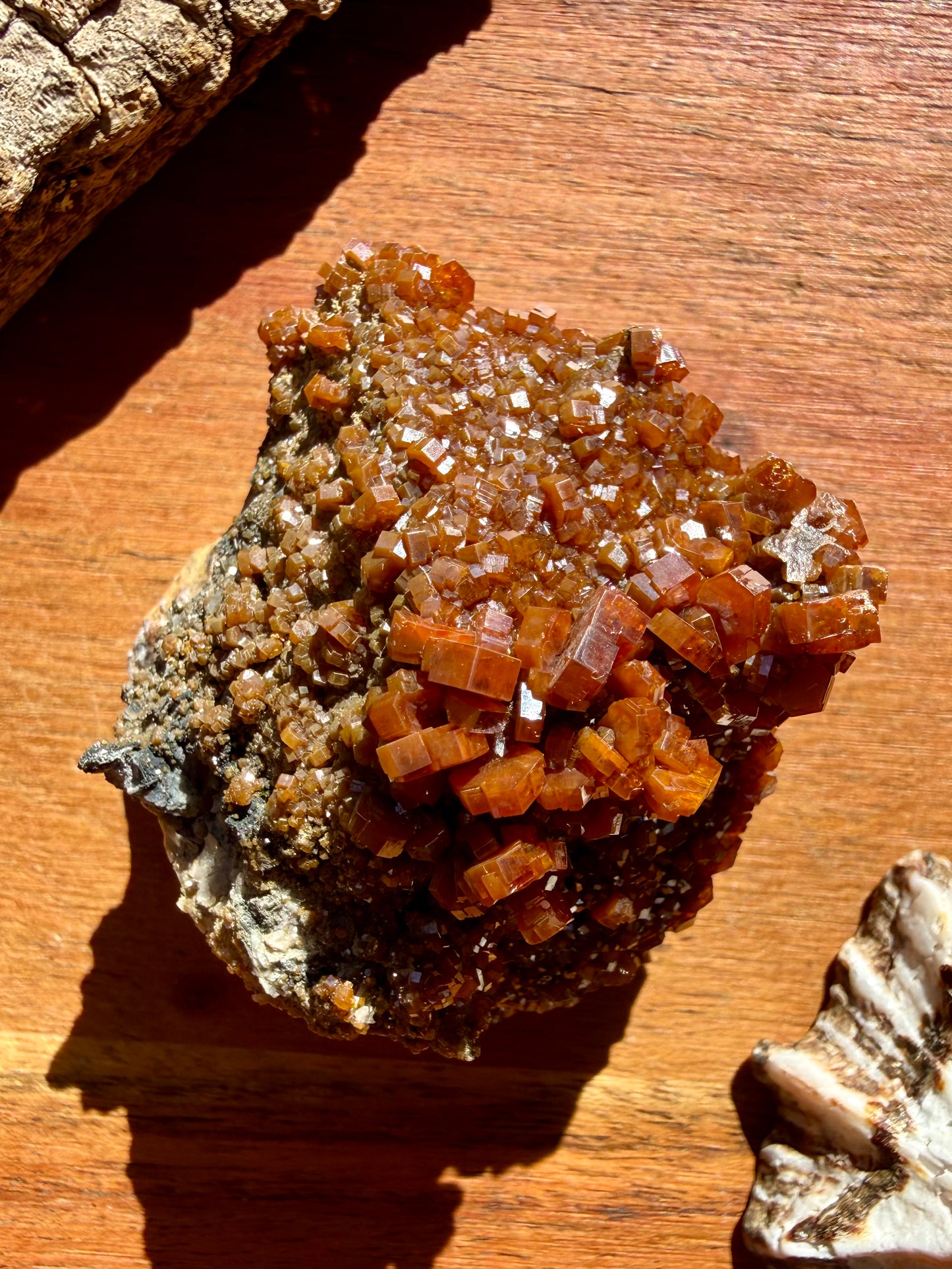 VANADINITE + MAGANESE