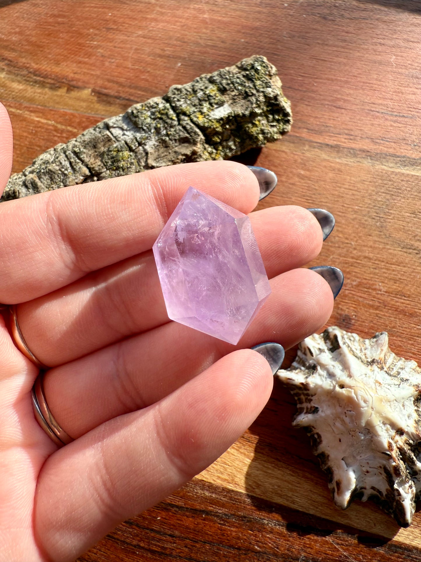 SMALL AMETHYST DT POINT