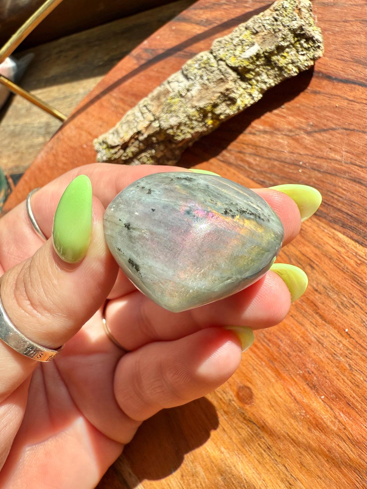 Sunset Flash Labradorite Heart (Small)