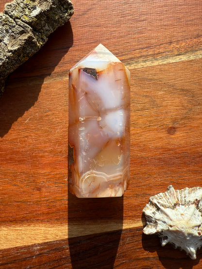 CARNELIAN FLOWER AGATE TOWER