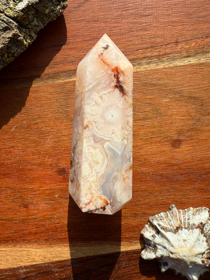 CARNELIAN FLOWER AGATE TOWER