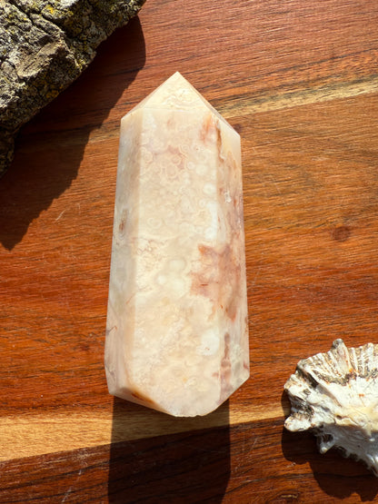 CARNELIAN FLOWER AGATE TOWER