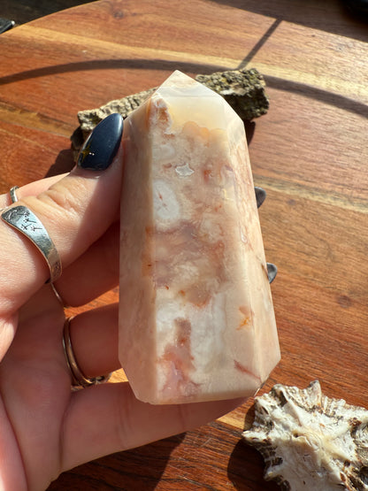 CARNELIAN FLOWER AGATE TOWER