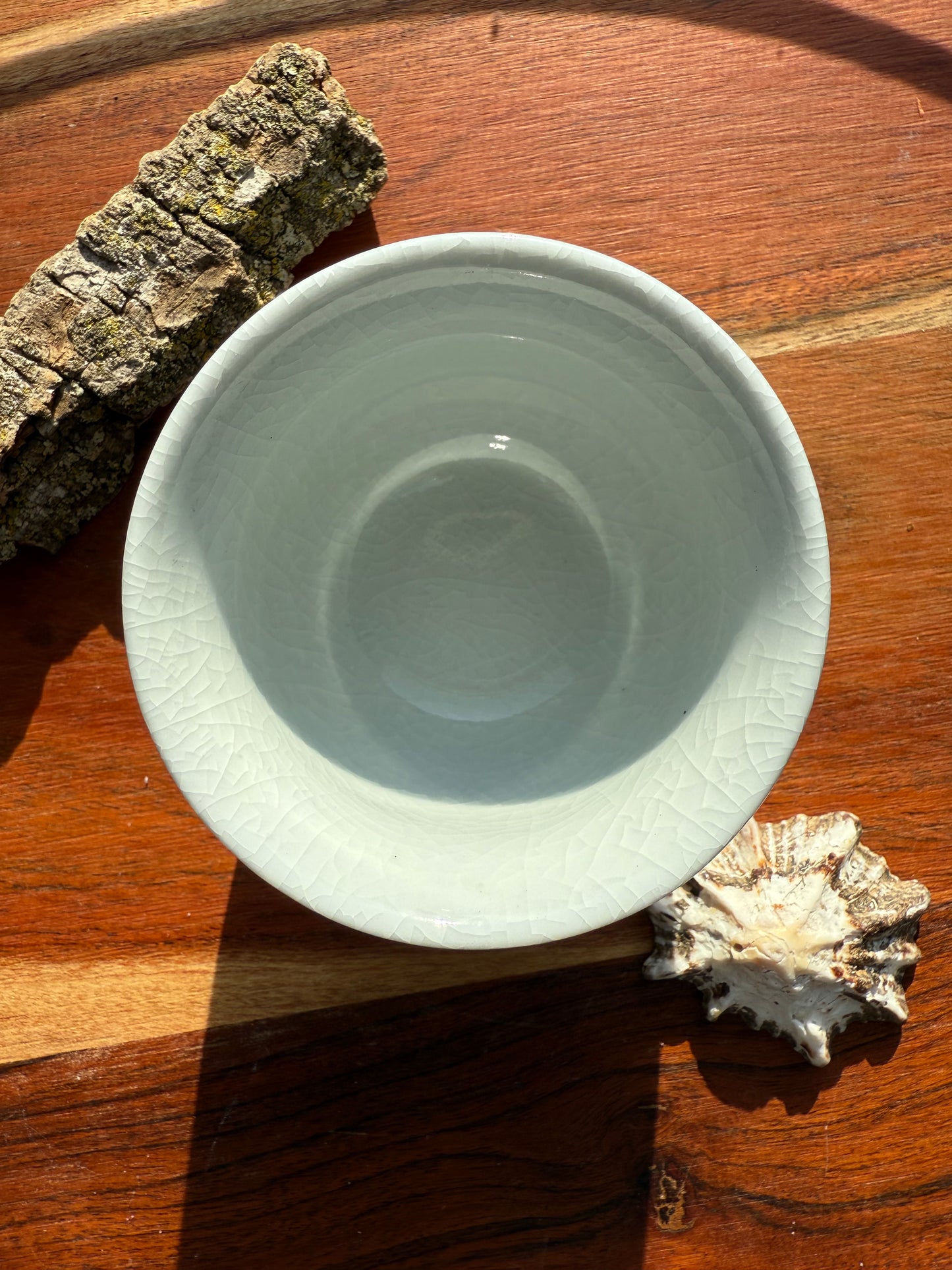 PORCELAIN BLUE PAISLEY FLORAL TEACUP BOWL