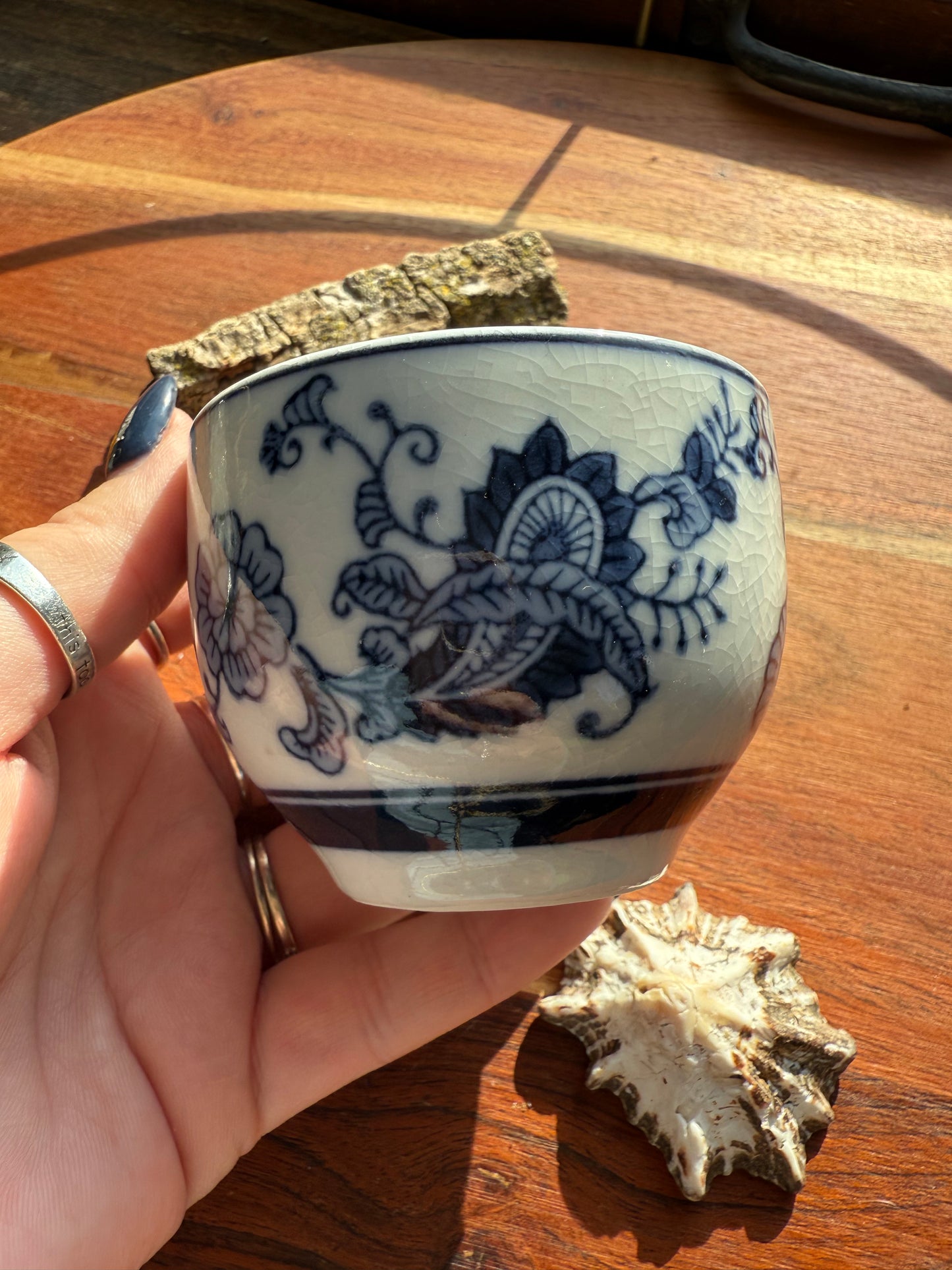 PORCELAIN BLUE PAISLEY FLORAL TEACUP BOWL
