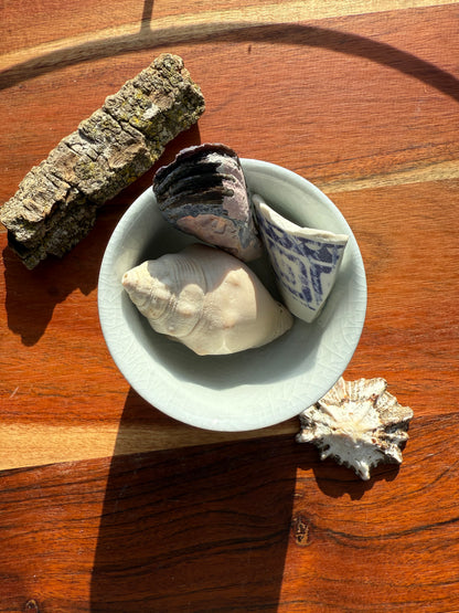 PORCELAIN BLUE PAISLEY FLORAL TEACUP BOWL