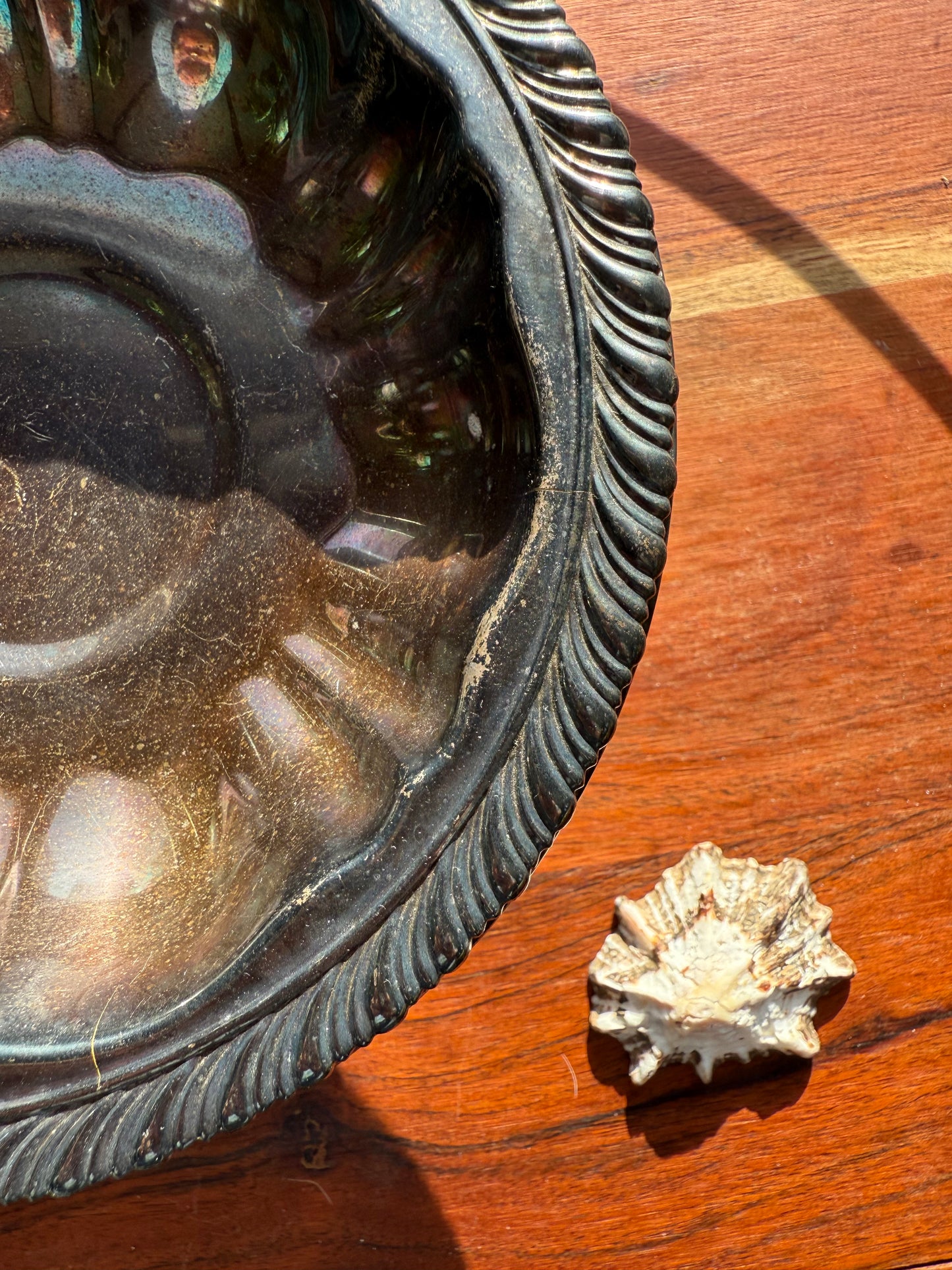 VINTAGE ONEIDA SILVERSMITH PEDESTAL BOWL