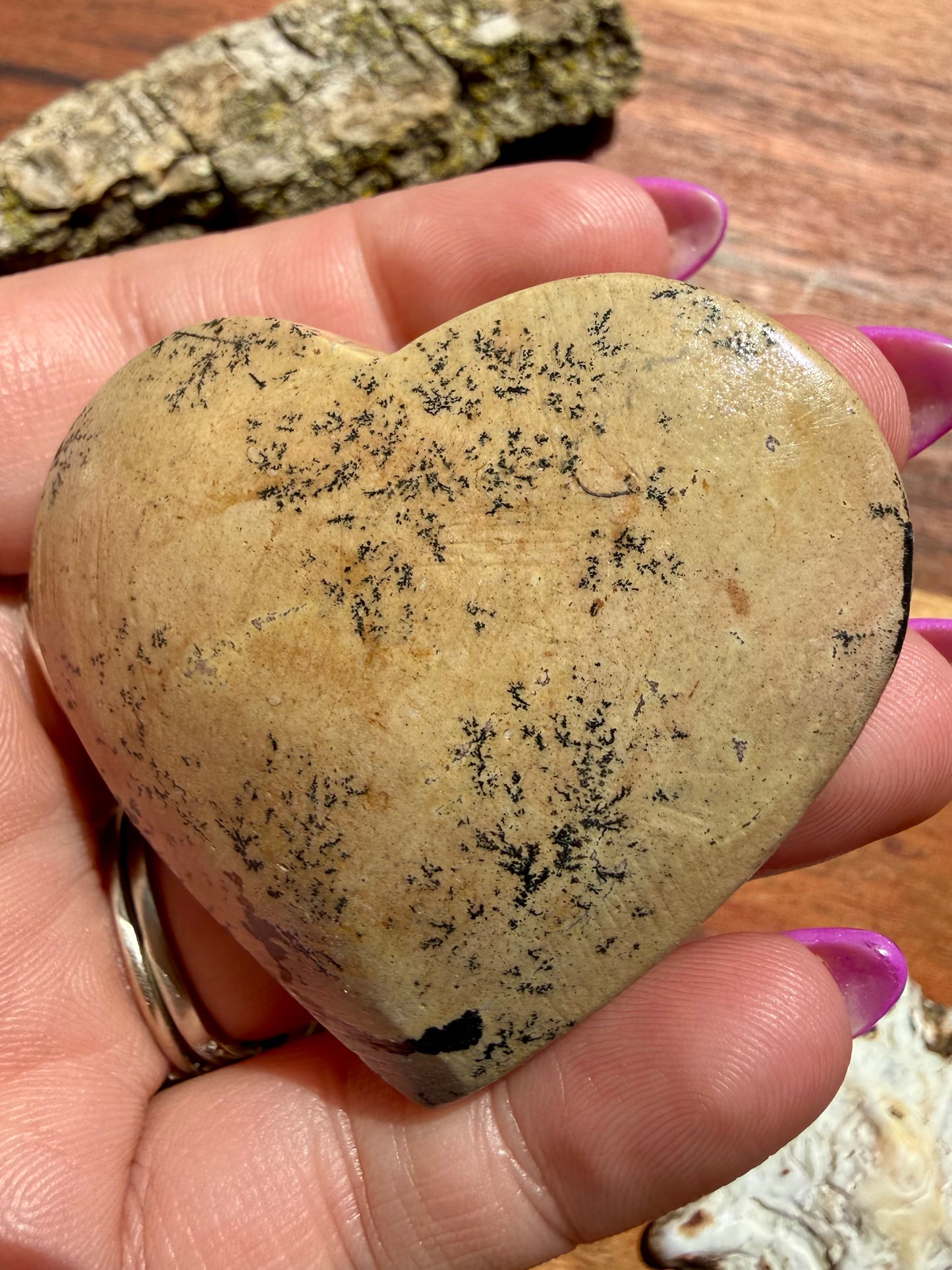 PICTURE JASPER HEART