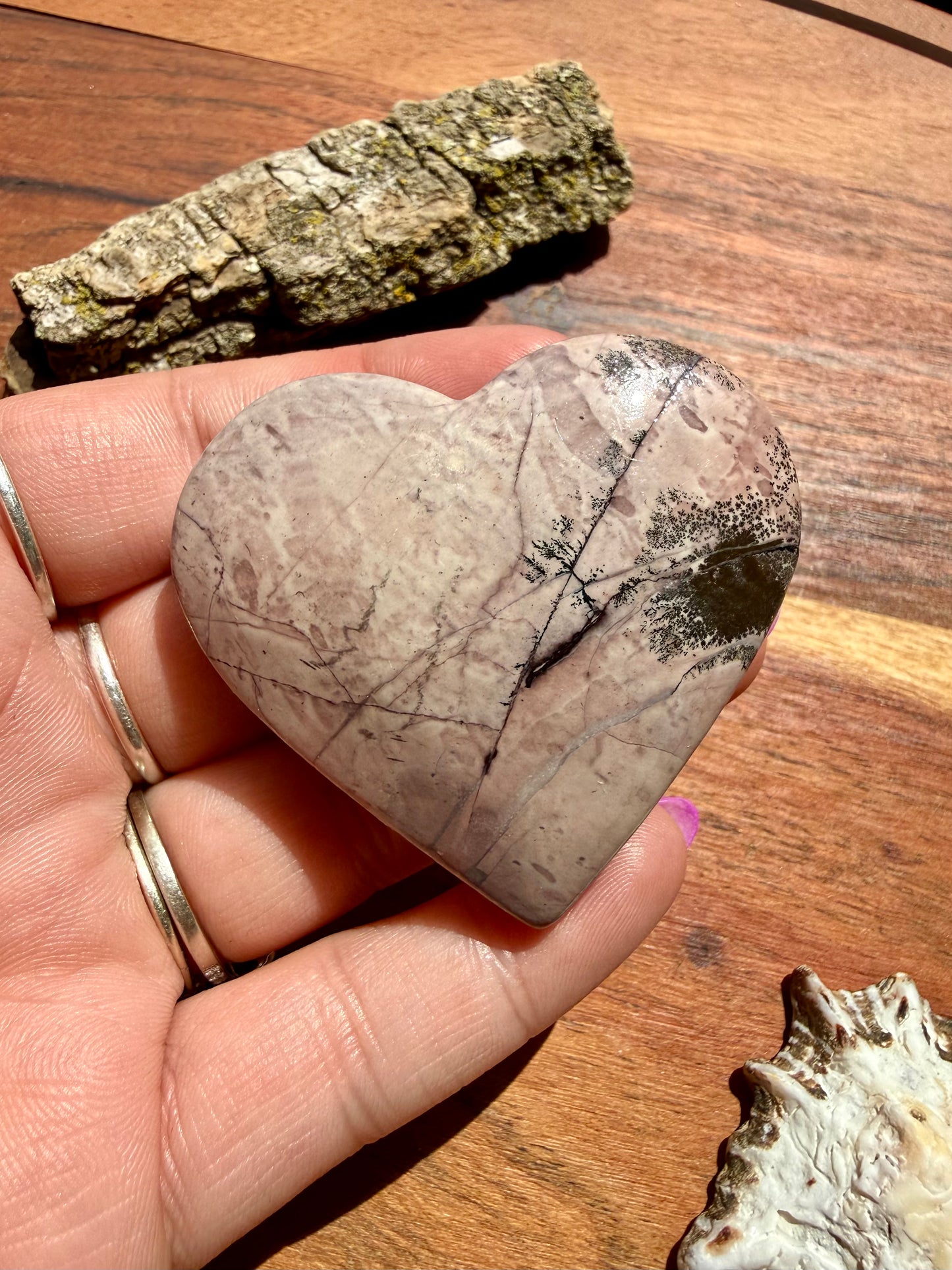 PICTURE JASPER HEART
