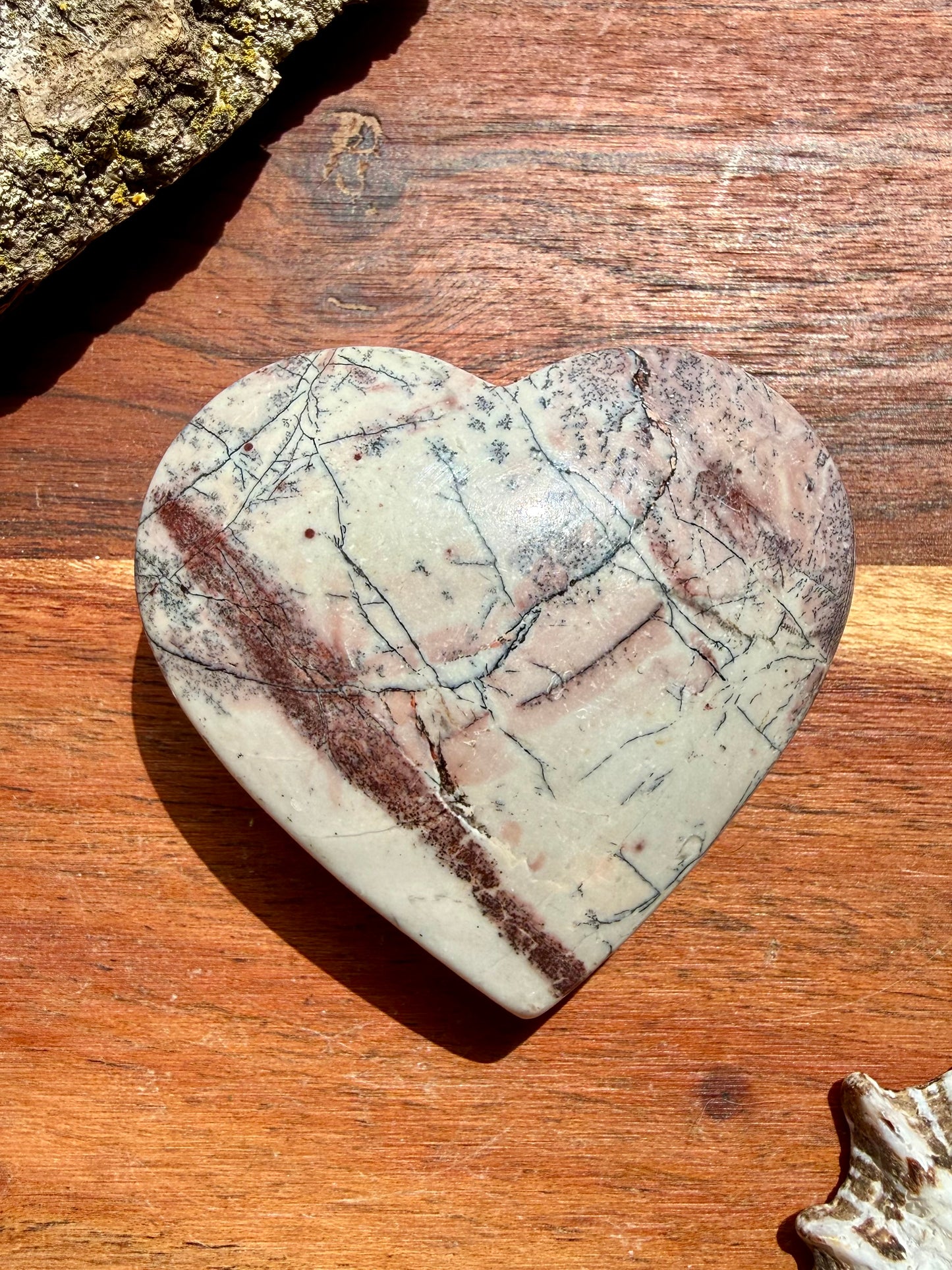 PICTURE JASPER HEART