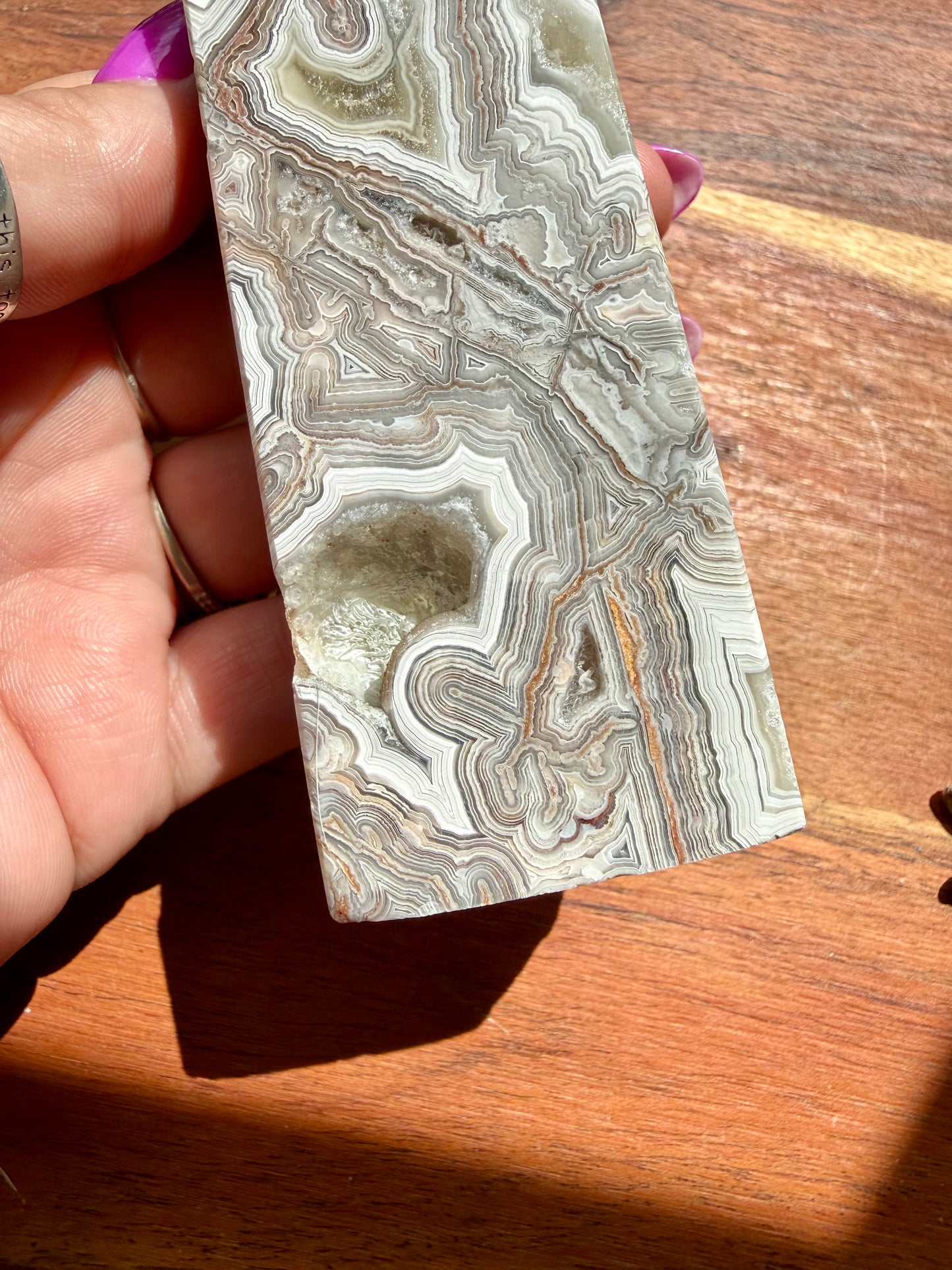 CRAZY LACE AGATE TOWER
