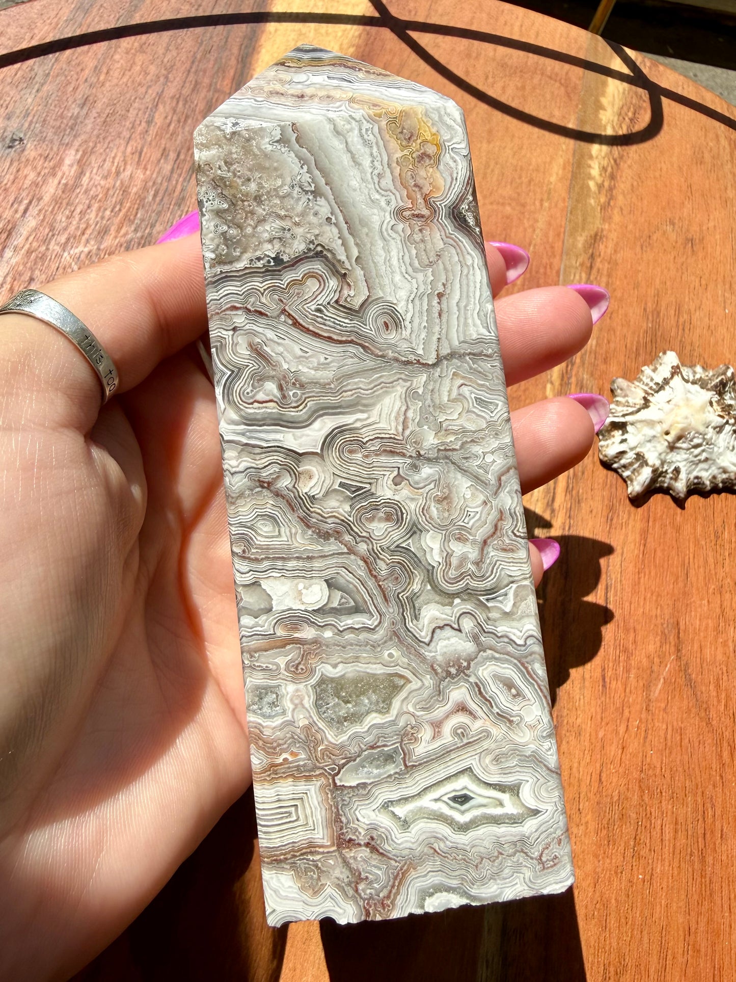 CRAZY LACE AGATE TOWER