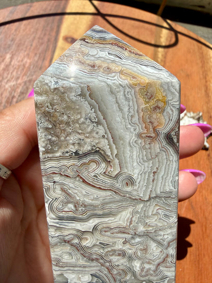 CRAZY LACE AGATE TOWER