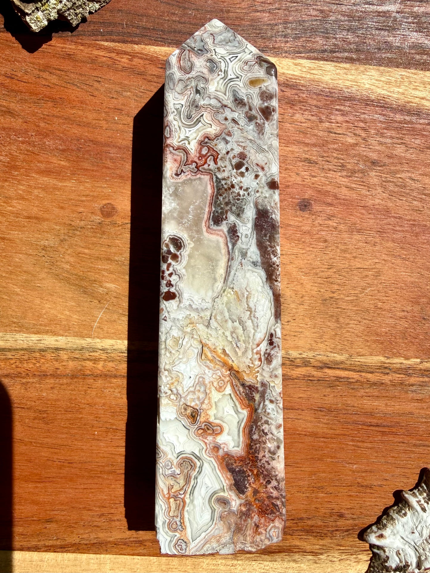CRAZY LACE AGATE TOWER