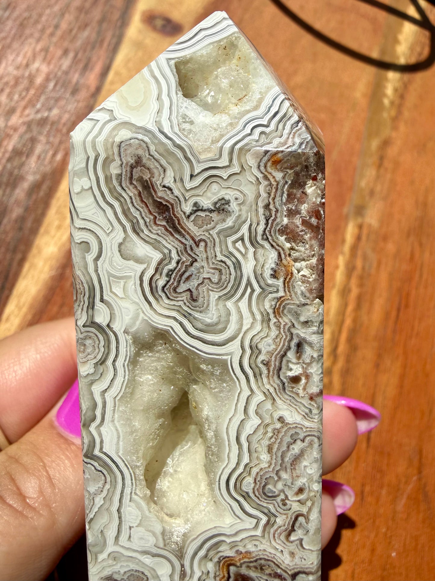 CRAZY LACE AGATE TOWER