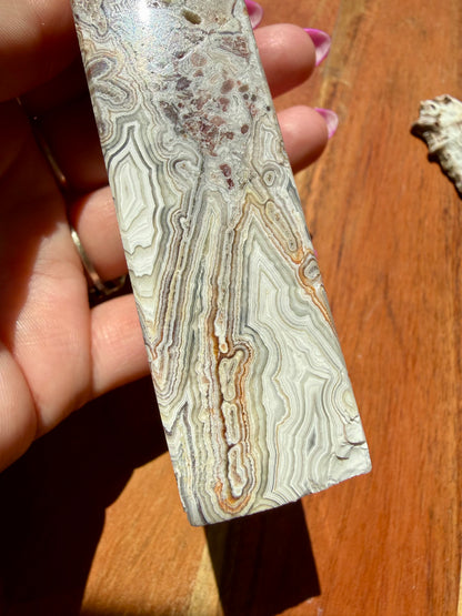 CRAZY LACE AGATE TOWER