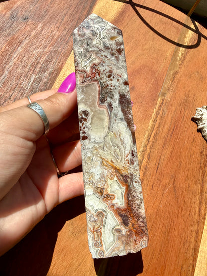 CRAZY LACE AGATE TOWER