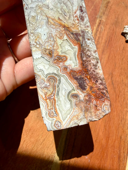 CRAZY LACE AGATE TOWER