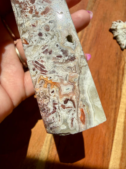 CRAZY LACE AGATE TOWER