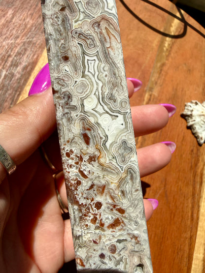 CRAZY LACE AGATE TOWER