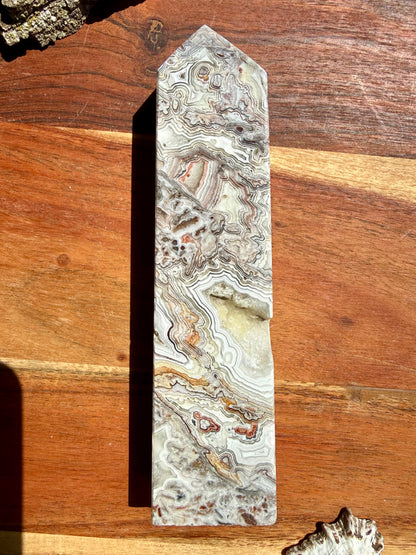 CRAZY LACE AGATE TOWER