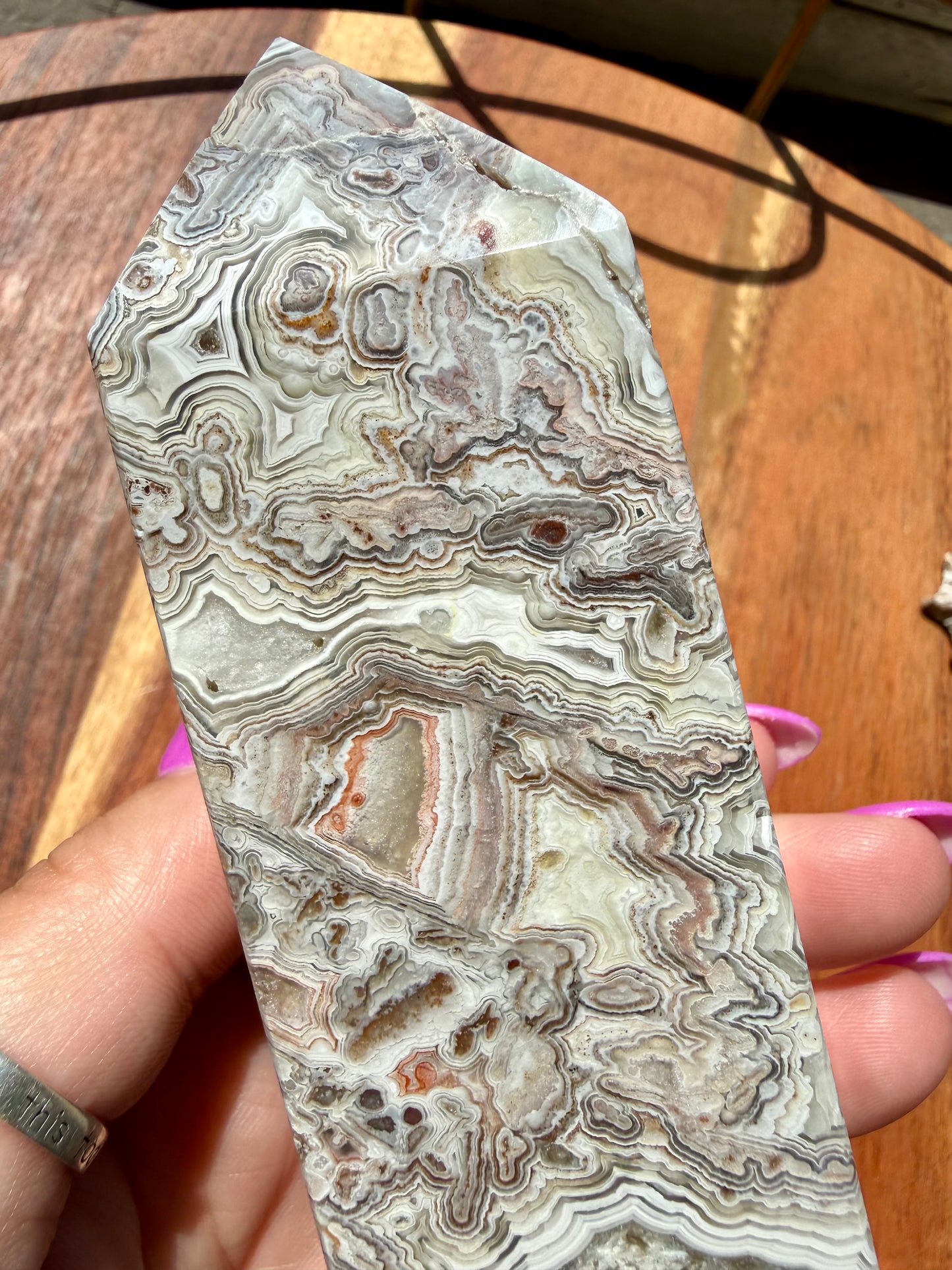 CRAZY LACE AGATE TOWER