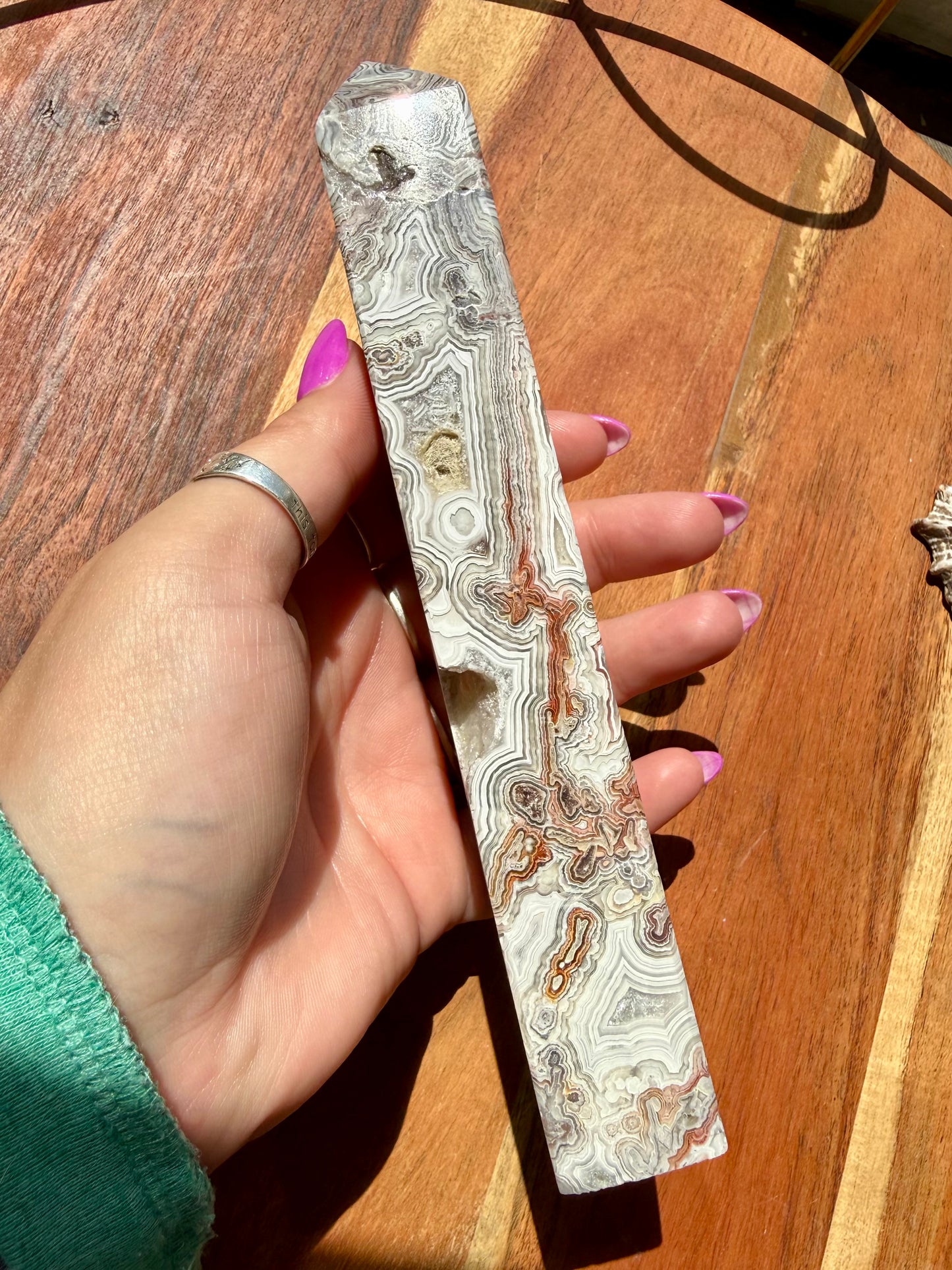 CRAZY LACE AGATE TOWER