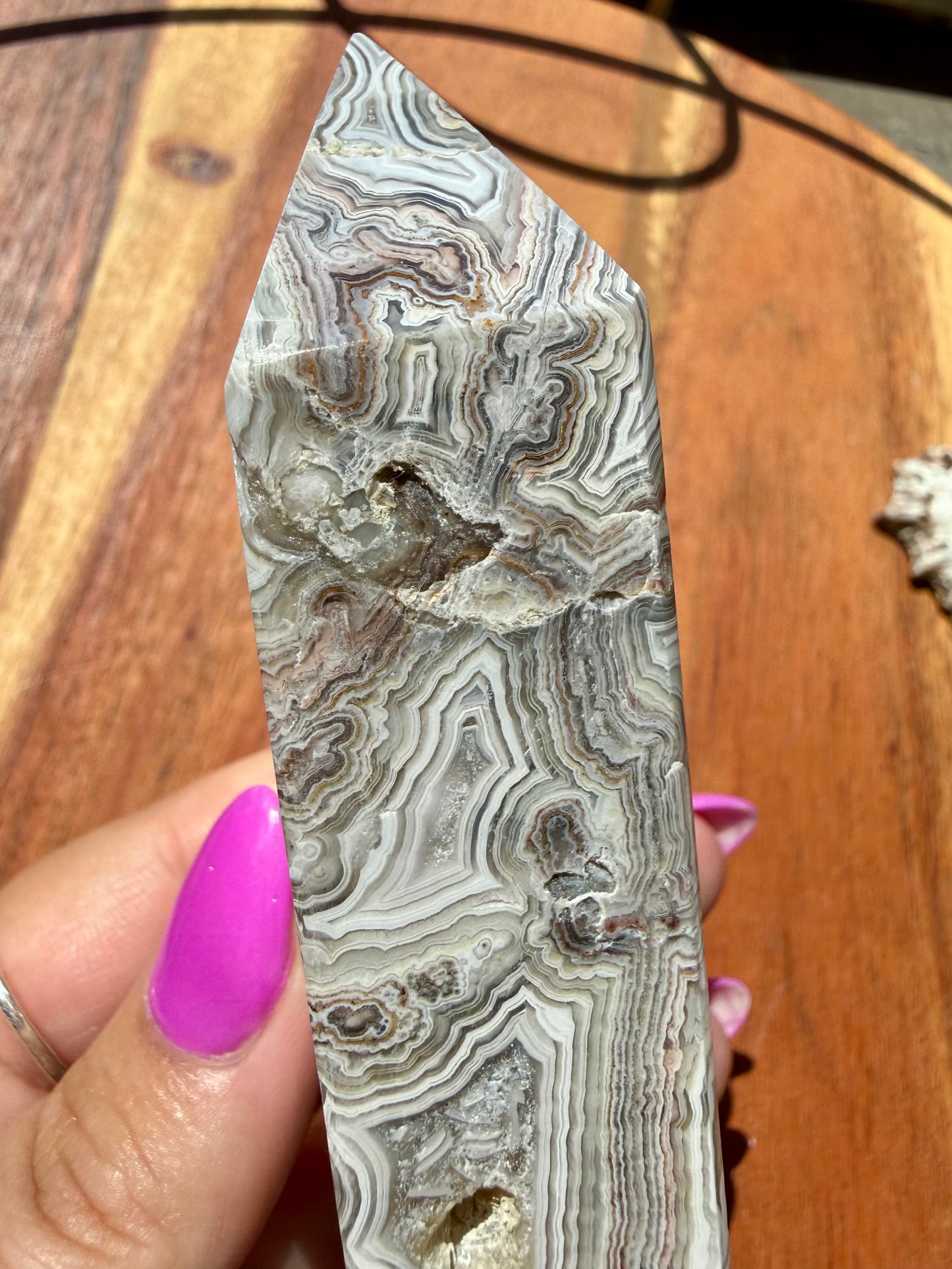 CRAZY LACE AGATE TOWER