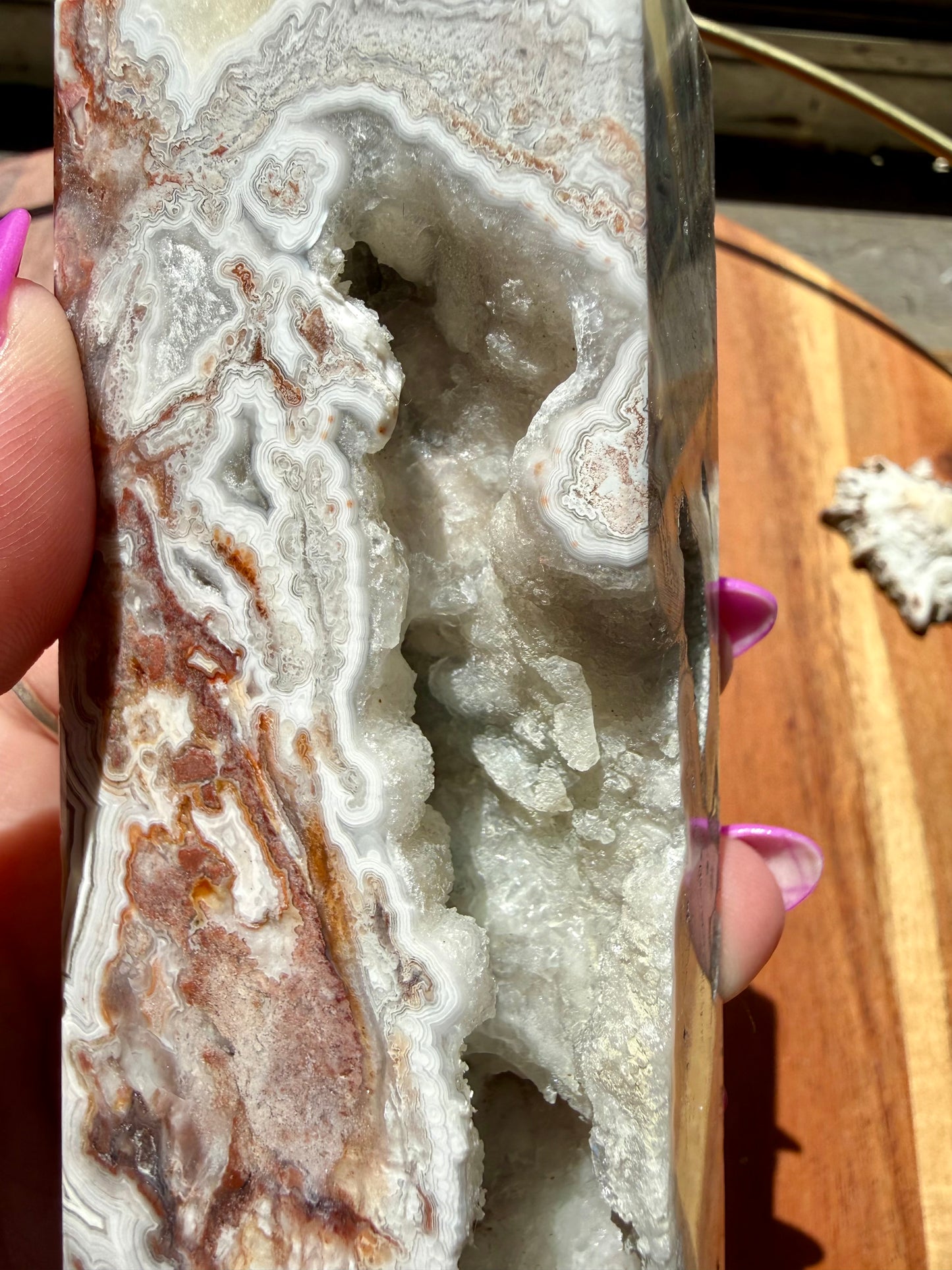 CRAZY LACE AGATE TOWER
