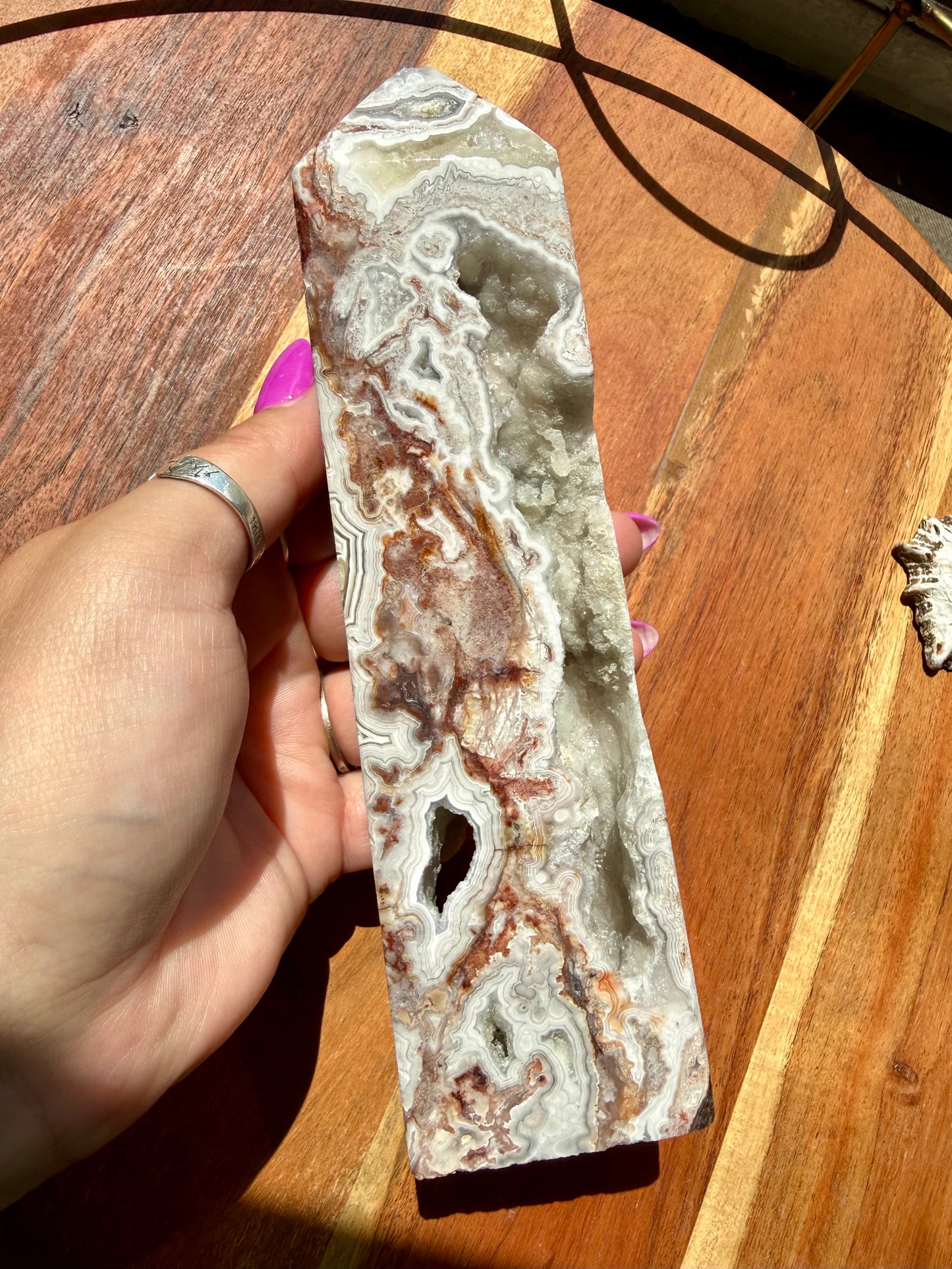 CRAZY LACE AGATE TOWER