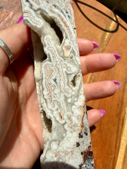 CRAZY LACE AGATE TOWER