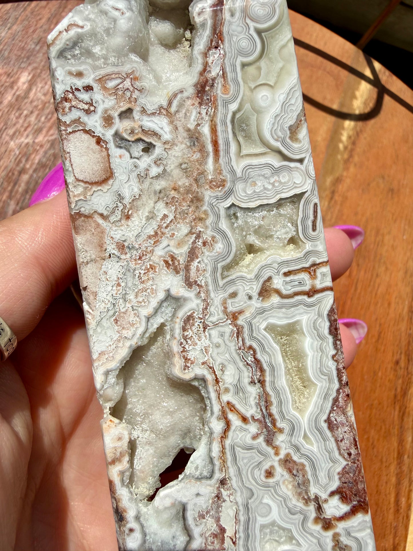 CRAZY LACE AGATE TOWER