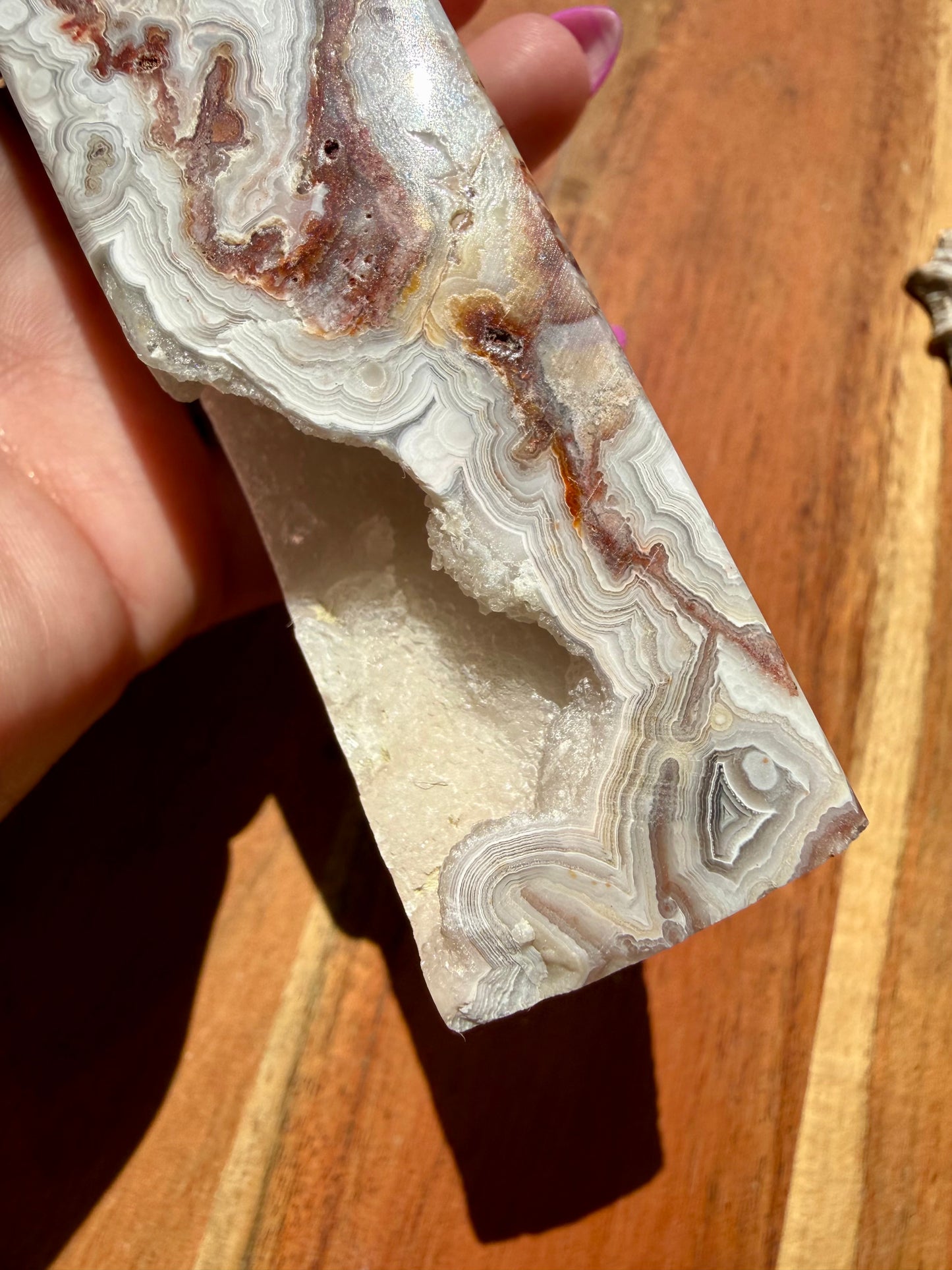 CRAZY LACE AGATE TOWER