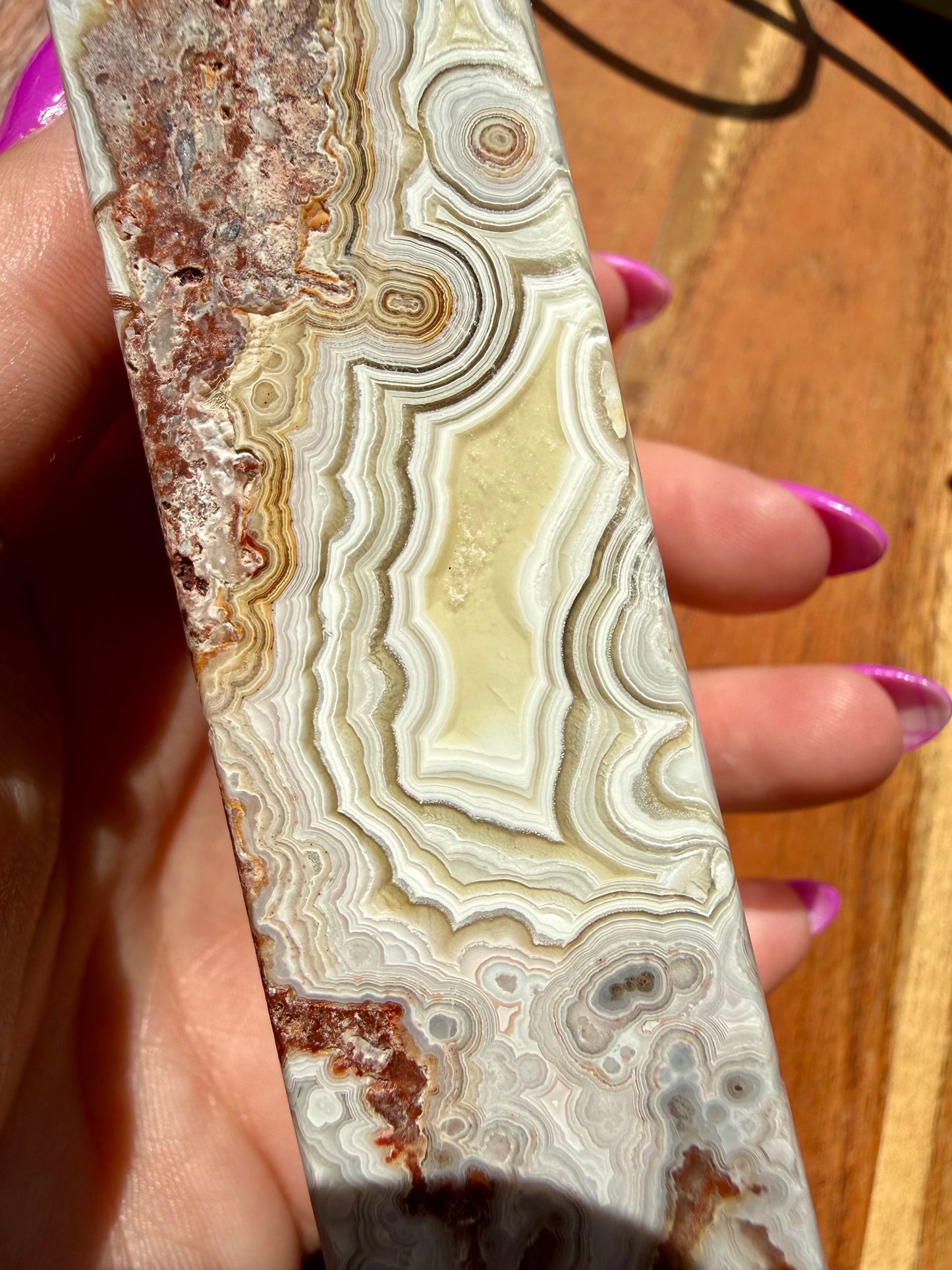 CRAZY LACE AGATE TOWER