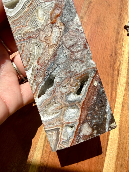 CRAZY LACE AGATE TOWER