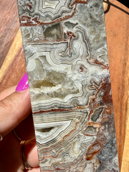 CRAZY LACE AGATE TOWER