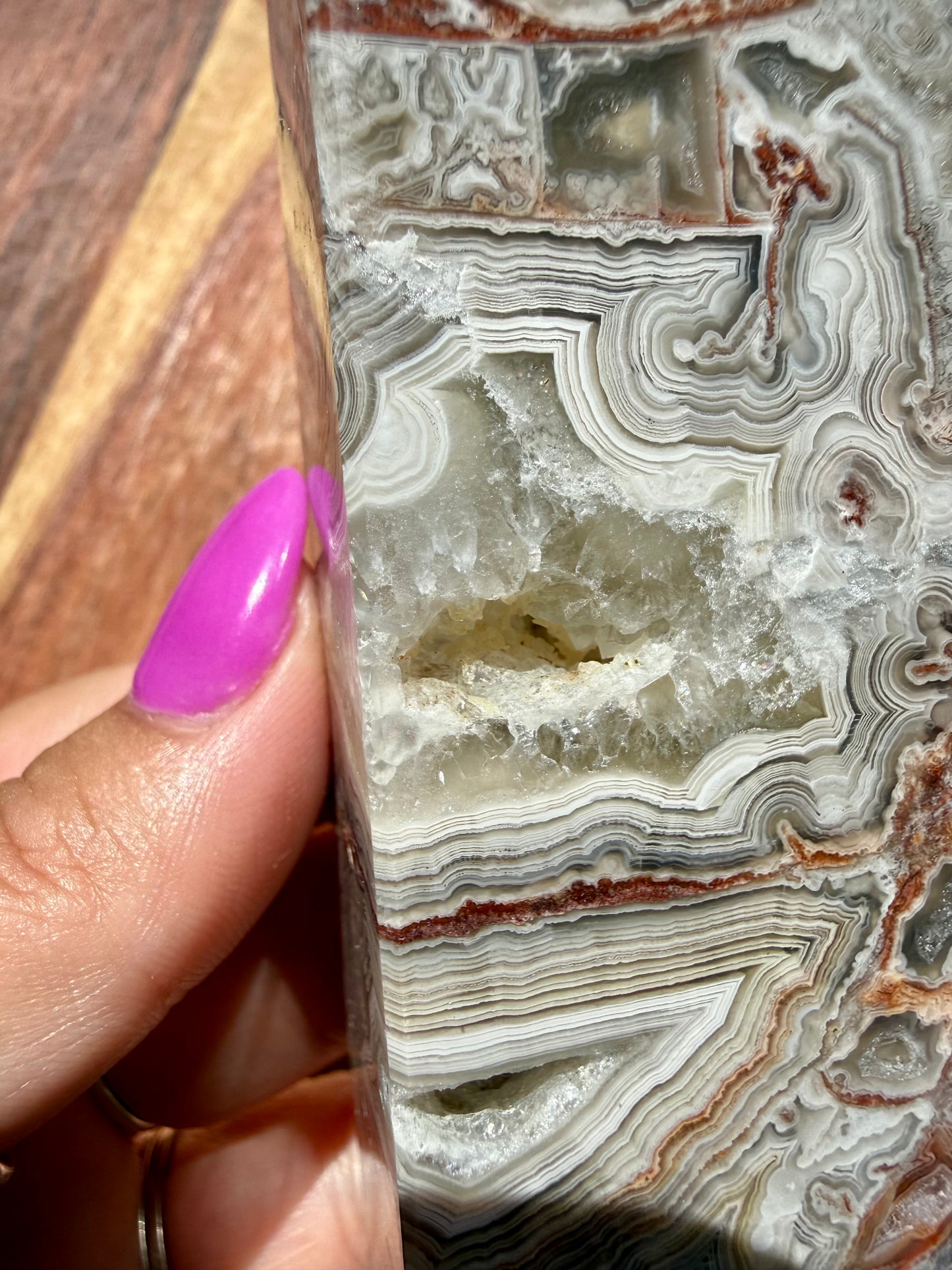 CRAZY LACE AGATE TOWER