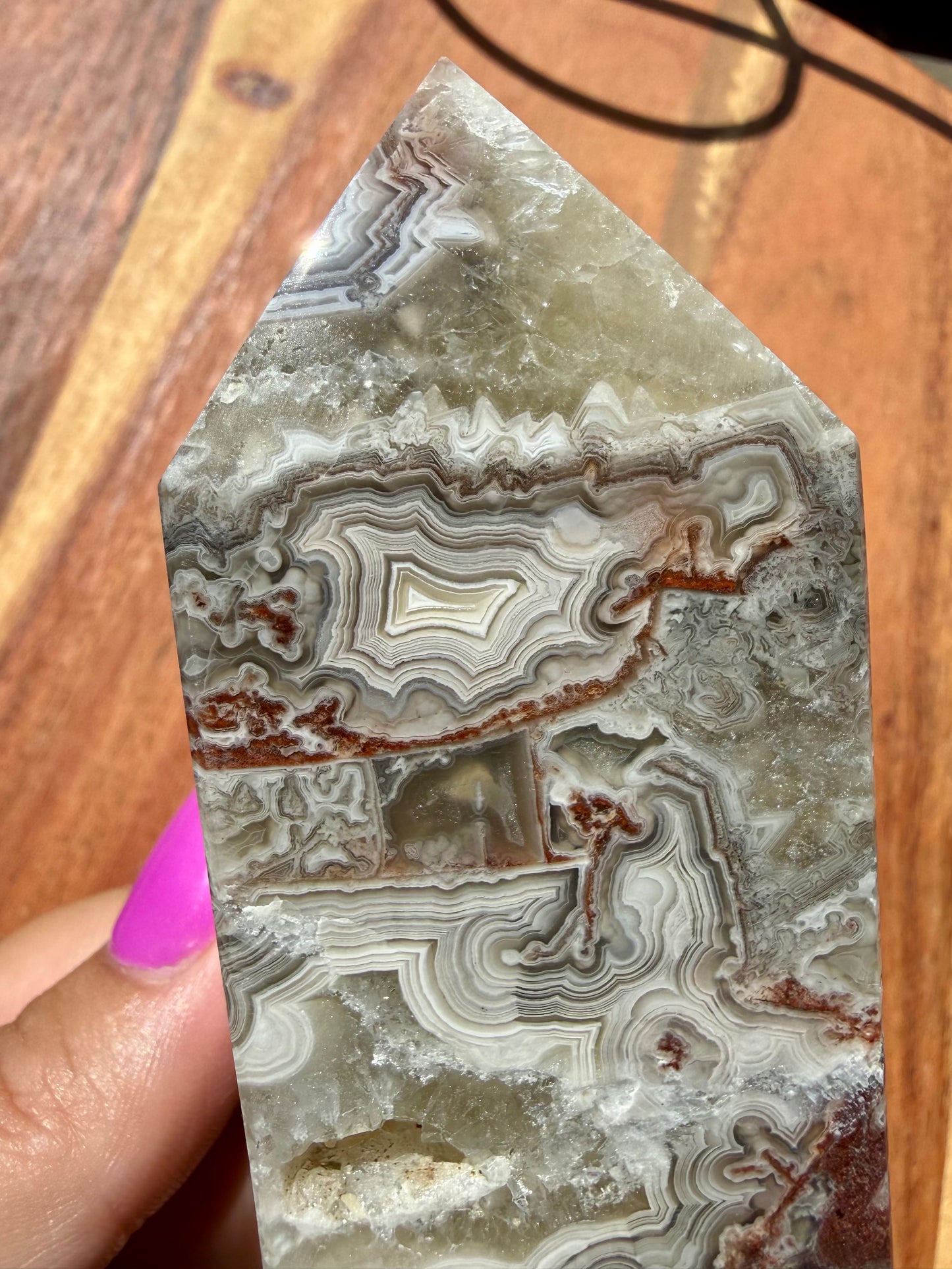 CRAZY LACE AGATE TOWER