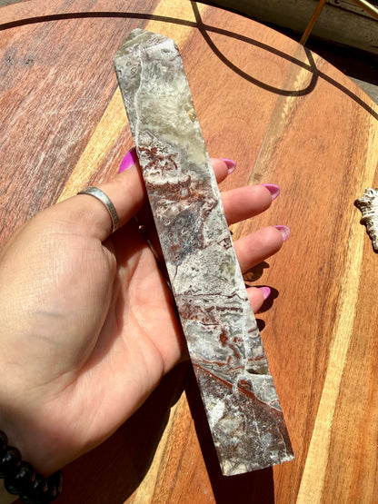 CRAZY LACE AGATE TOWER