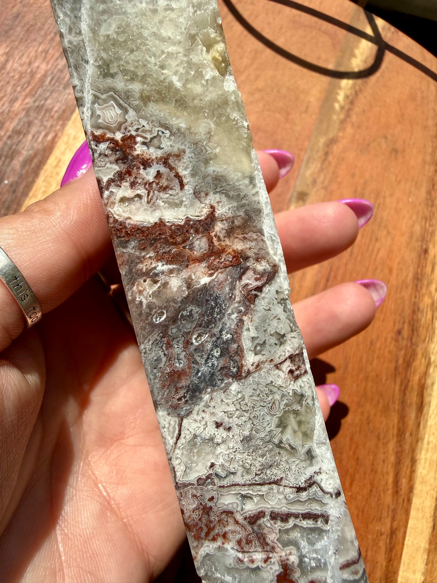 CRAZY LACE AGATE TOWER