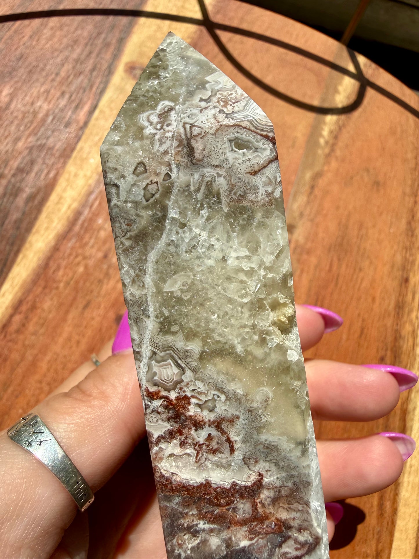 CRAZY LACE AGATE TOWER